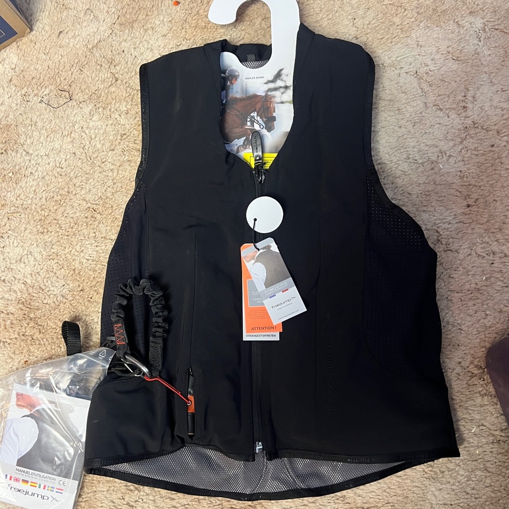Freejump adult air vest